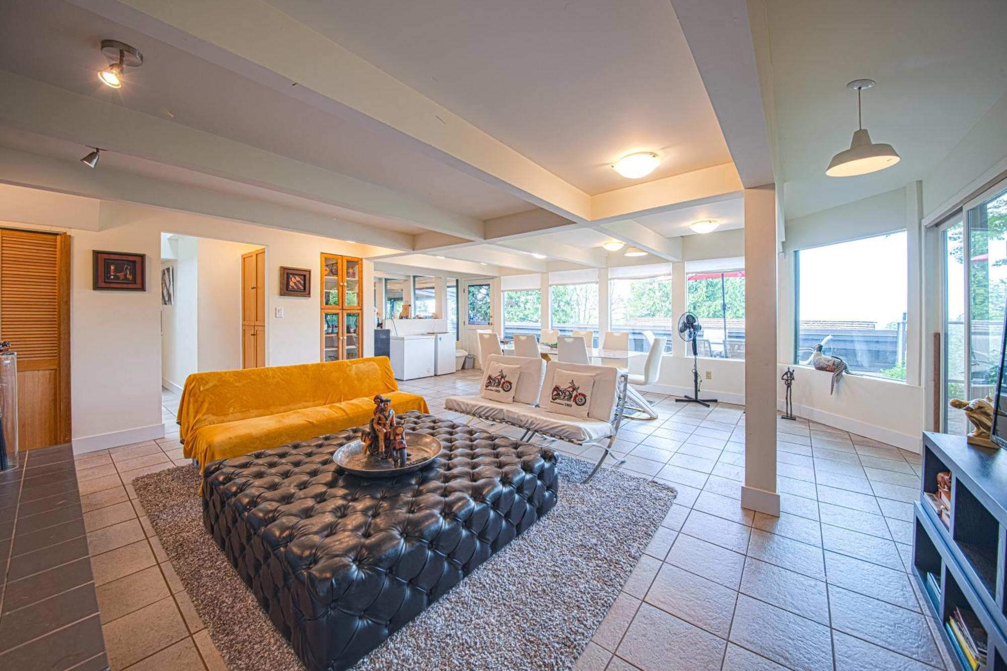 Seymour Private Bedroom, Ensuite Bathroom With Shared Pool, Hot Tub With Views North Vancouver Bagian luar foto